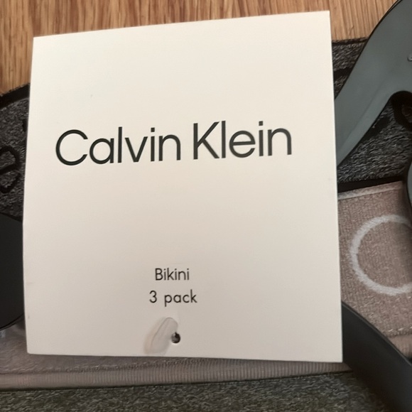 NWT Calvin Klein 3 Pack Bikini Underwear for Women; Size Small - Picture 3 of 4